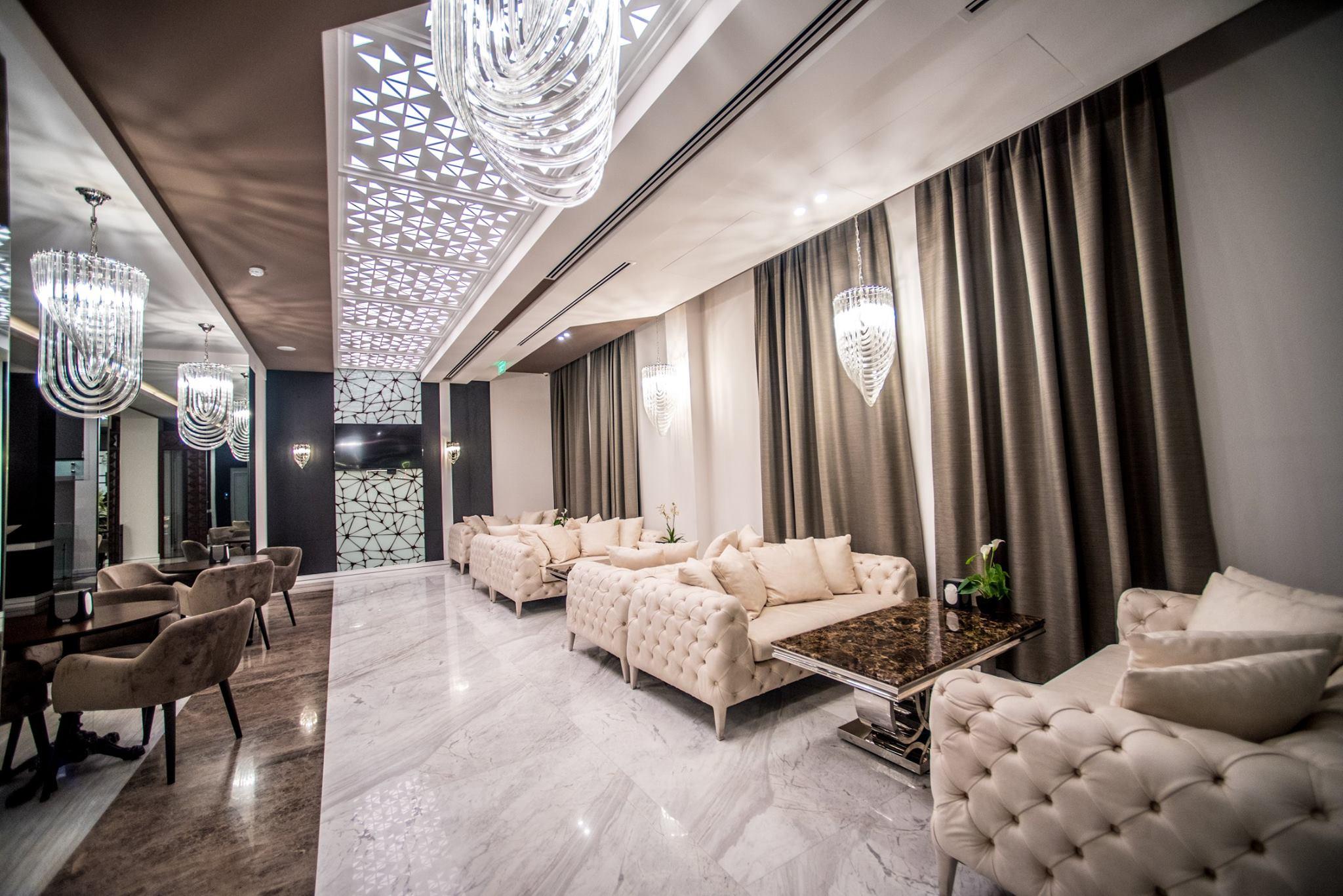 Aghababyan'S Hotel Yerevan Ngoại thất bức ảnh The lobby of the hotel