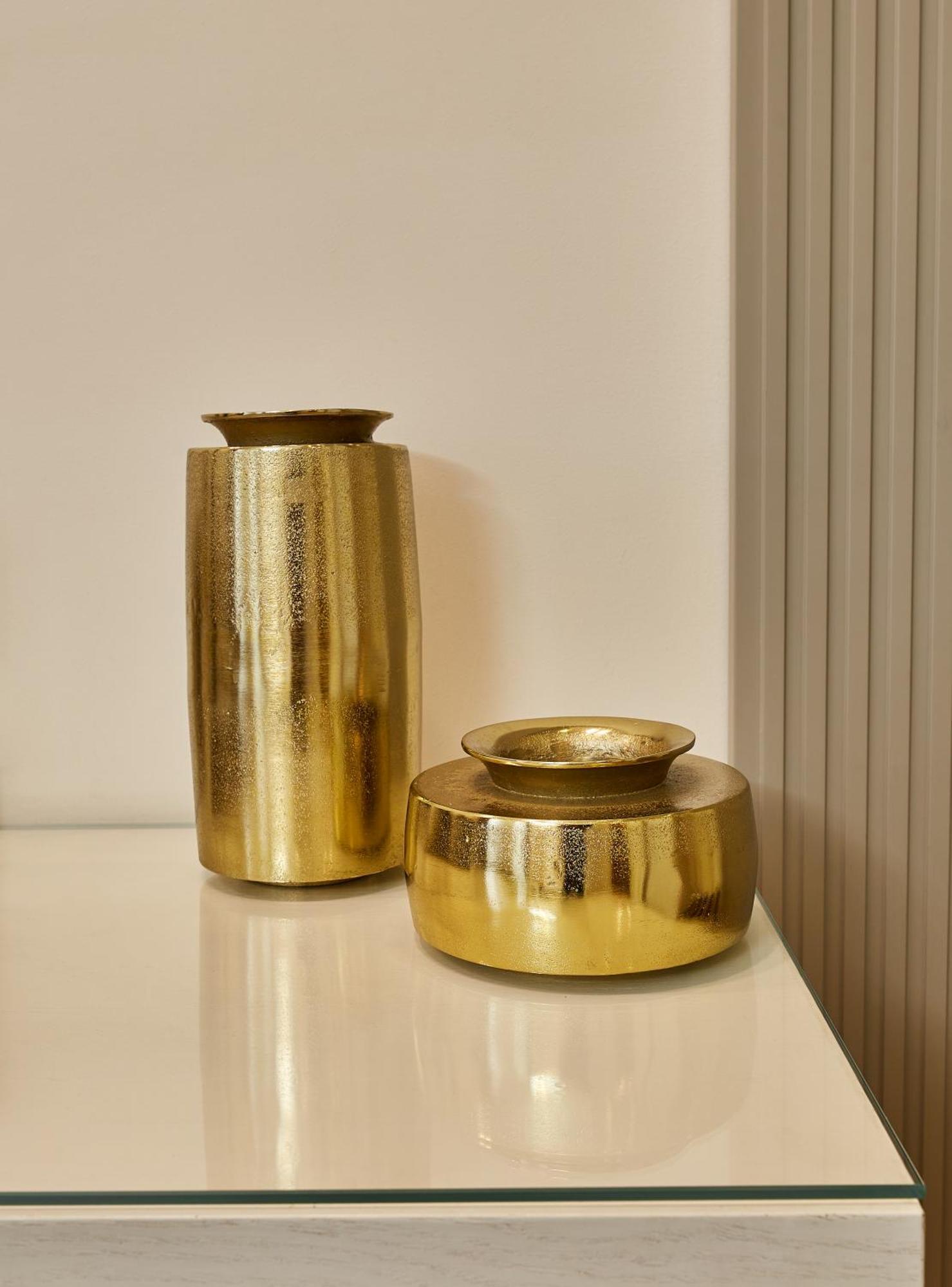 Aghababyan'S Hotel Yerevan Phòng bức ảnh Gold ceramic vases
