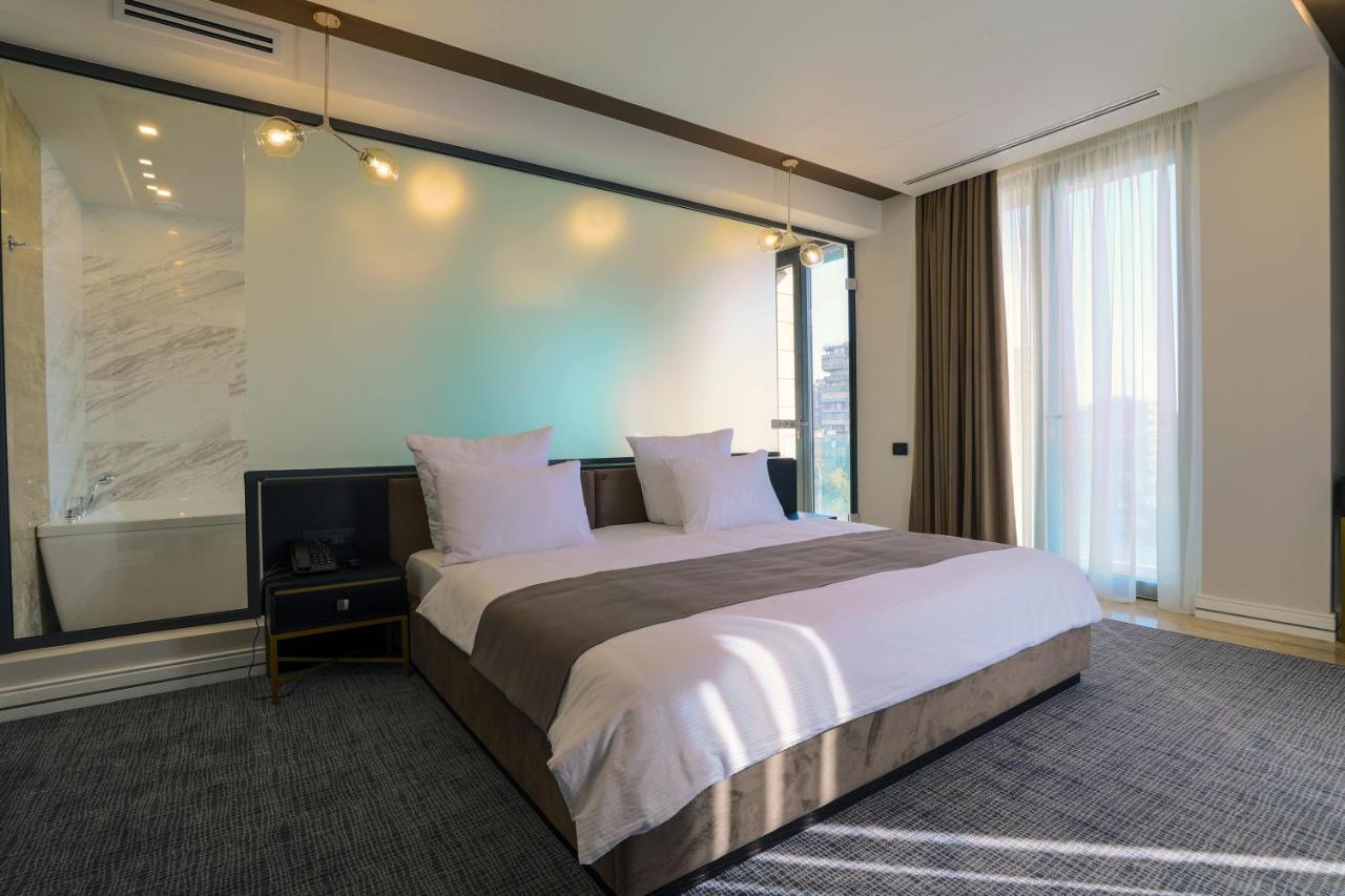 Aghababyan'S Hotel Yerevan Ngoại thất bức ảnh